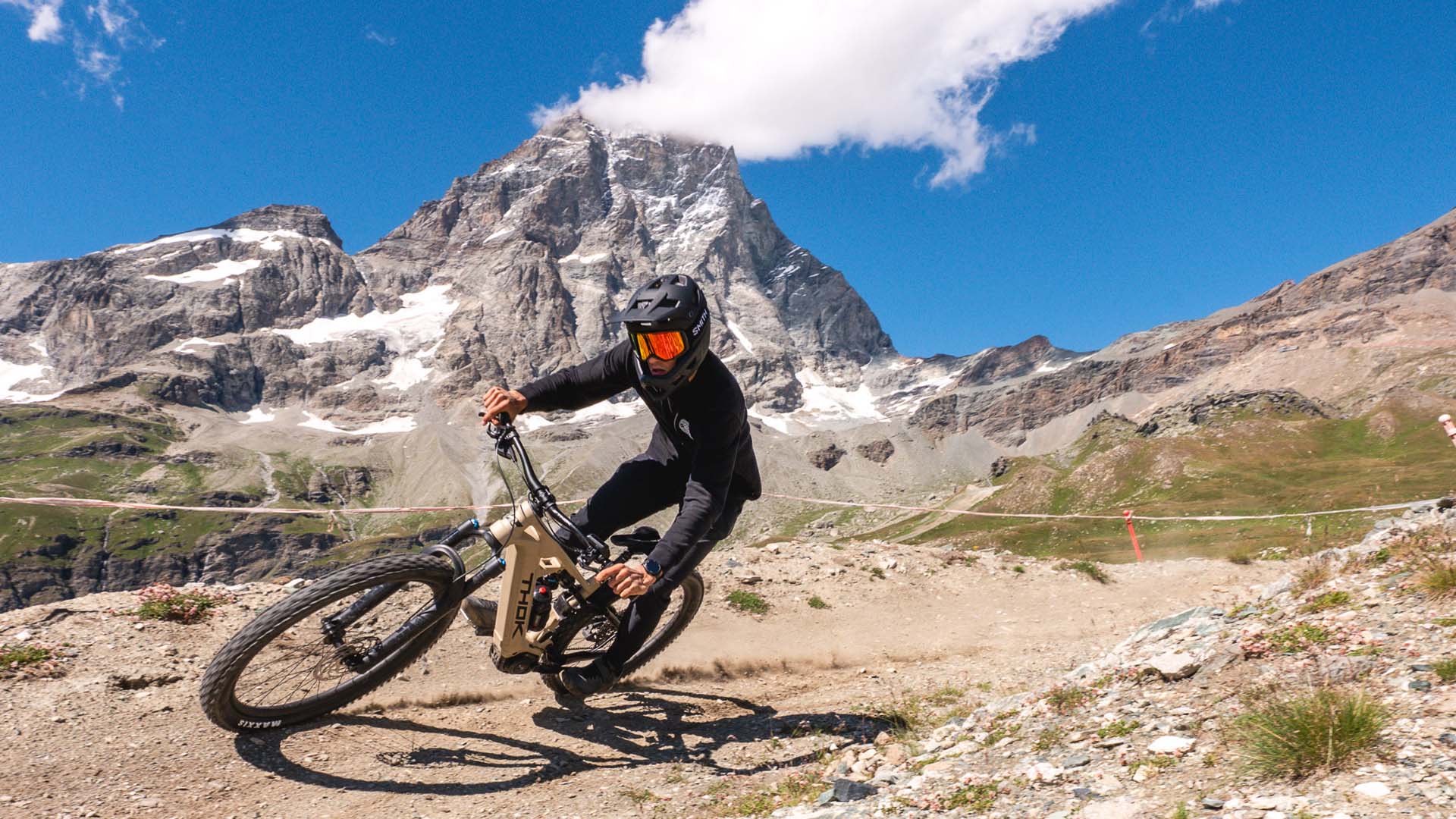 THOK E-MTBs im Bikepark und neue Aktivitäten für Rider und Besucher